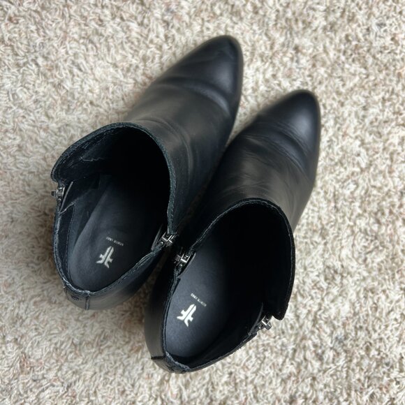 Frye Judith Black Leather Ankle Boots – Size 10M - Picture 11 of 13